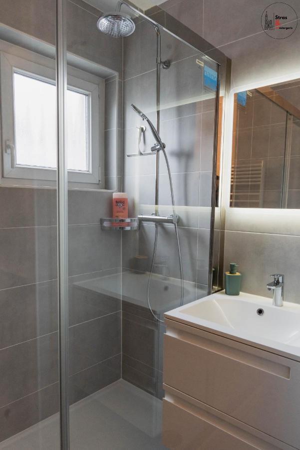 Chez La Clo' - Joli 2 Pieces, Parking Gratuit, Acces Direct Tram 2 Min A Pied Apartment Страсбург Екстериор снимка
